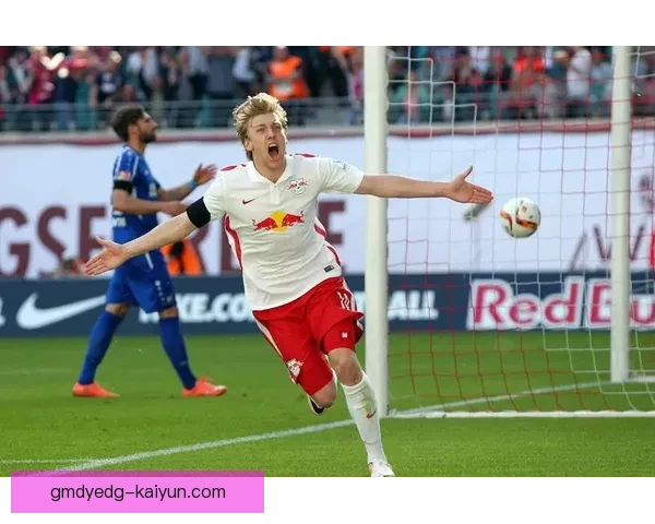 德甲奥彭达前锋状态回暖，近期表现值得关注