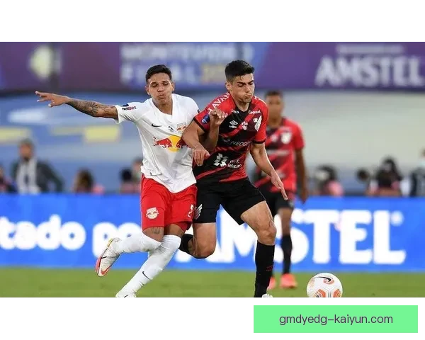 里昂近期中路渗透表现稳健，战术执行效果显著提升。